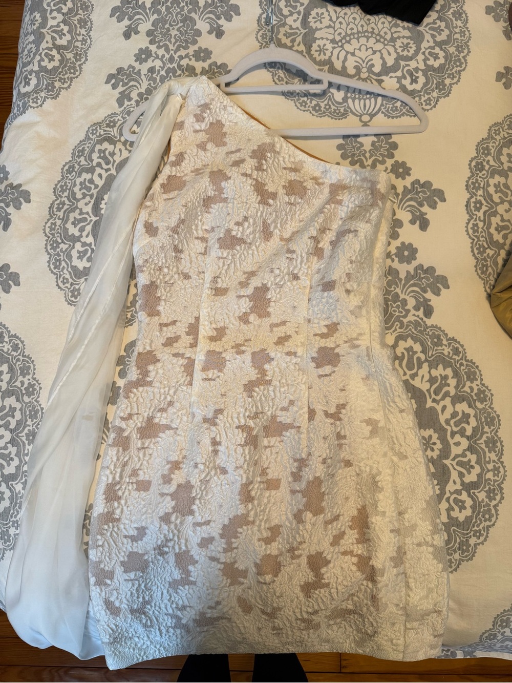 Elliatt x REVOLVE April Dress in Ivory